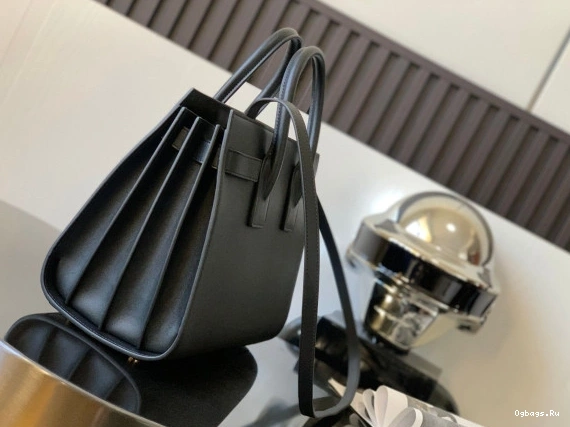 SAC JOUR SMOOTH IN YSL DE LEATHER BABY 0818